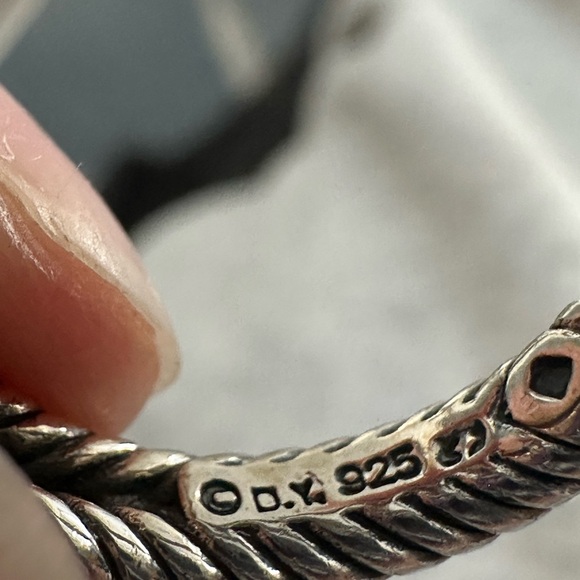 DAVID YURMAN Petite Albion clear stone ring - Picture 3 of 3